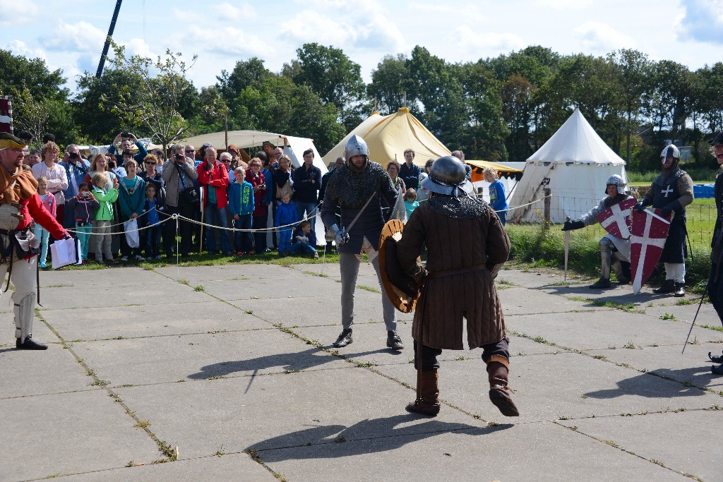 ../Images/Belegering van Teylingen 2014 090.jpg